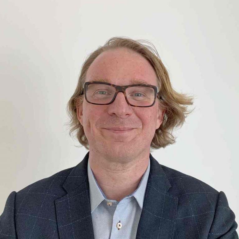 L’impact de l’IA dans le e-commerce B2B : limites et alternatives