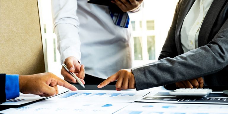 Dstny met à disposition un guide pratique sur le travail hybride